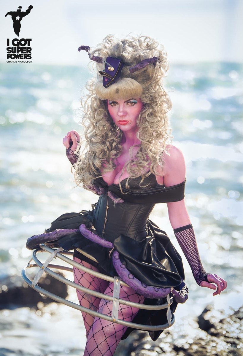 gotsuperpowers's tweet photo. @artisanstheory Rococopunk Ursula design by @NoFlutter @TeamAVCon #ursula #littlemermaid #avcon #avcon2016 https://t.co/sFVTziN7ph