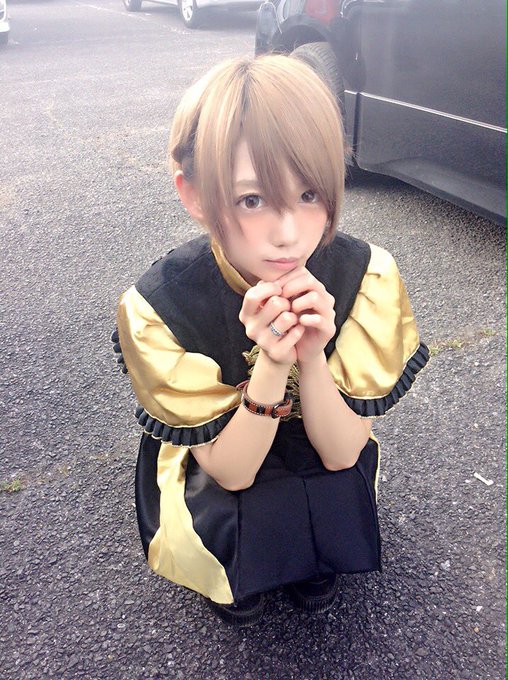 Twitterのコスプレ画像23