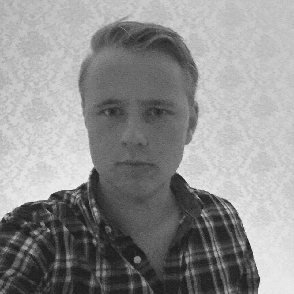 GrastorpFc's tweet photo. @calzone14 ansluter till Grästorp och blir dagens andra värvning
Styrka: Pokemon, Drägga
Svaghet: Knät, shotta https://t.co/0DRfqAe40V