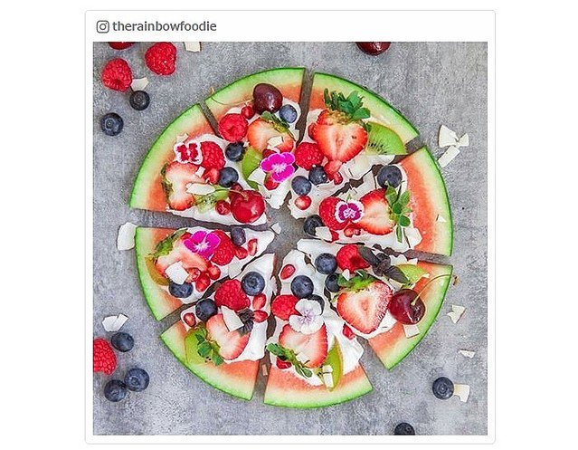 Twitter 上的 ライブドアニュース 超簡単 海外で話題を集めている スイカピザ が可愛い T Co J3stzzcxp5 1 スイカを3 4センチ程度の厚さで輪切りに 2 スイカを6 8等分の放射状にカットし 好きな具材を乗せれば完成です T Co Fskdmrw8lo