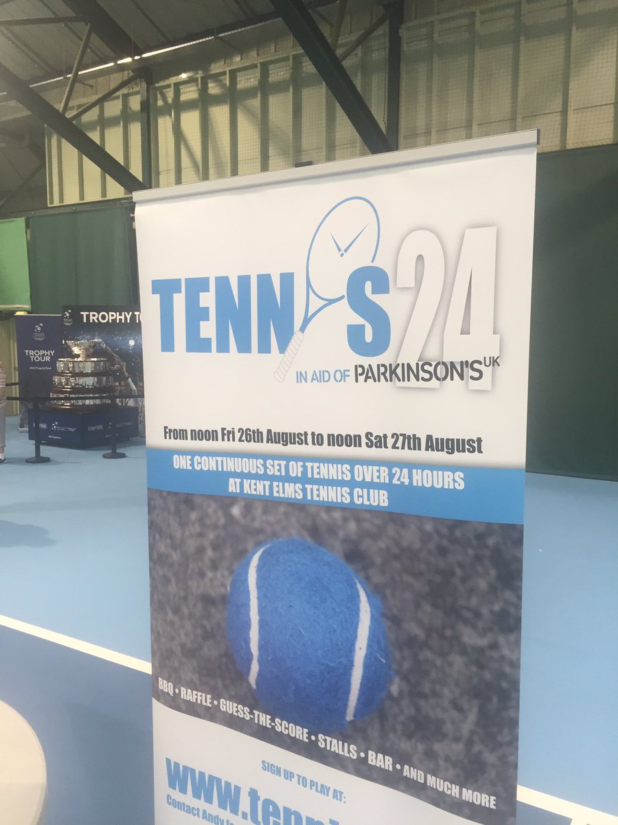 24hrTennis's tweet photo. All set up @Southend_Centre to promote https://t.co/zUJwhxAJrB next to the actual @DavisCup https://t.co/g15UzE4IRp