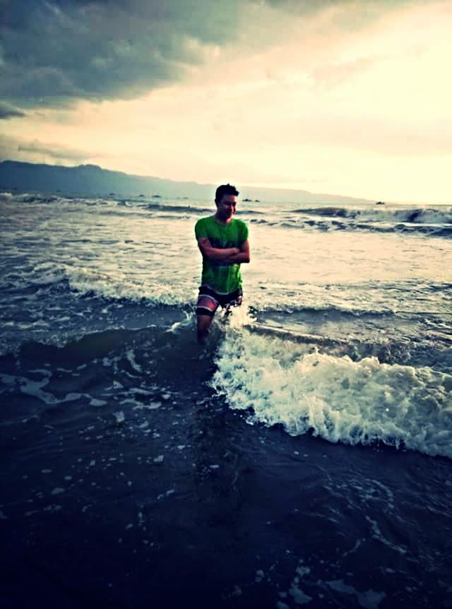 Bocah609's tweet photo. Pelabuhan ratu, mantai sejenak .. https://t.co/tOS1jJsdGo