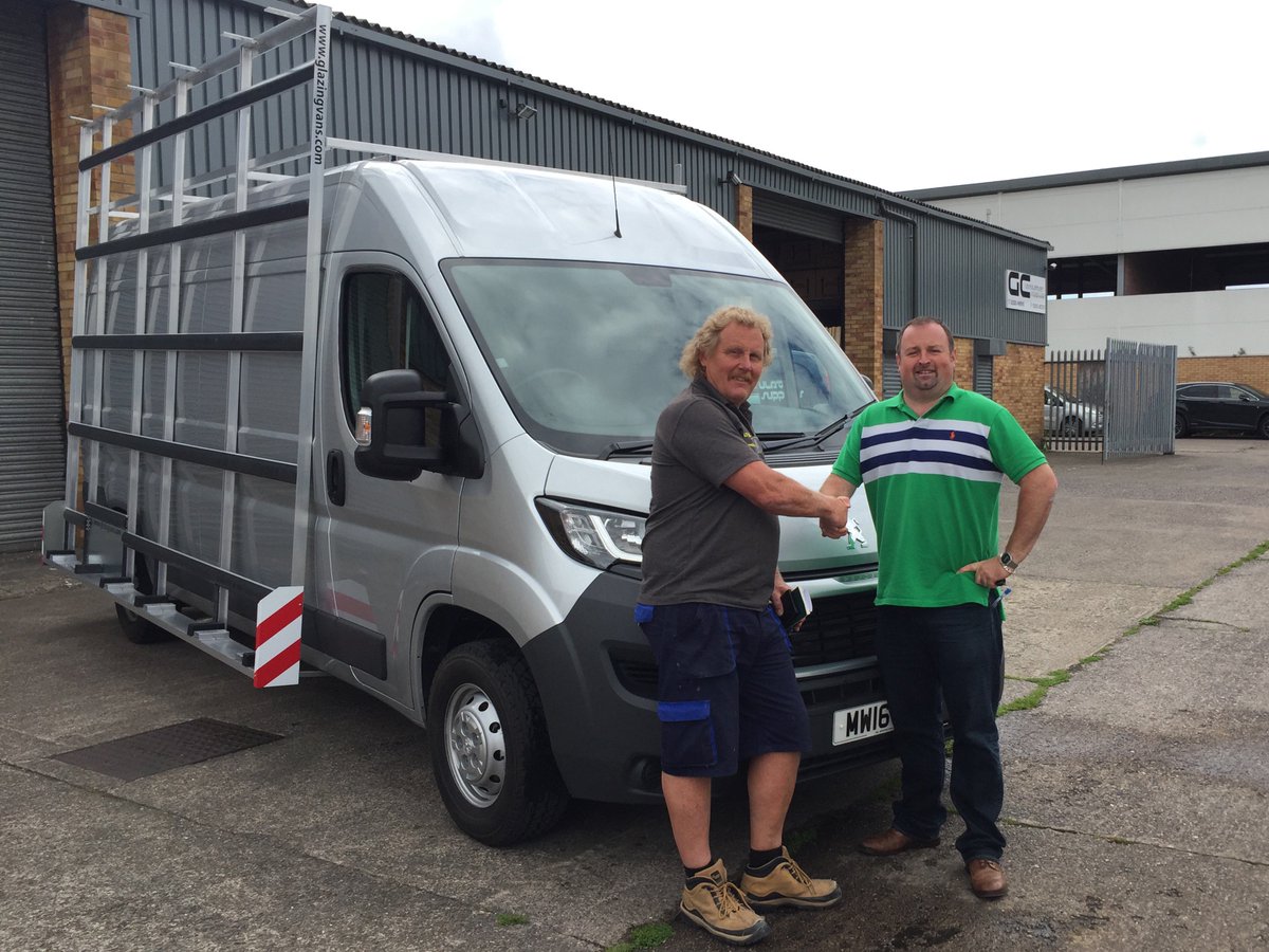 Returning customer Ross Davey of Olympic Windows and @capital_upvc taking delivery of his new Peugeot Boxer Pro van.