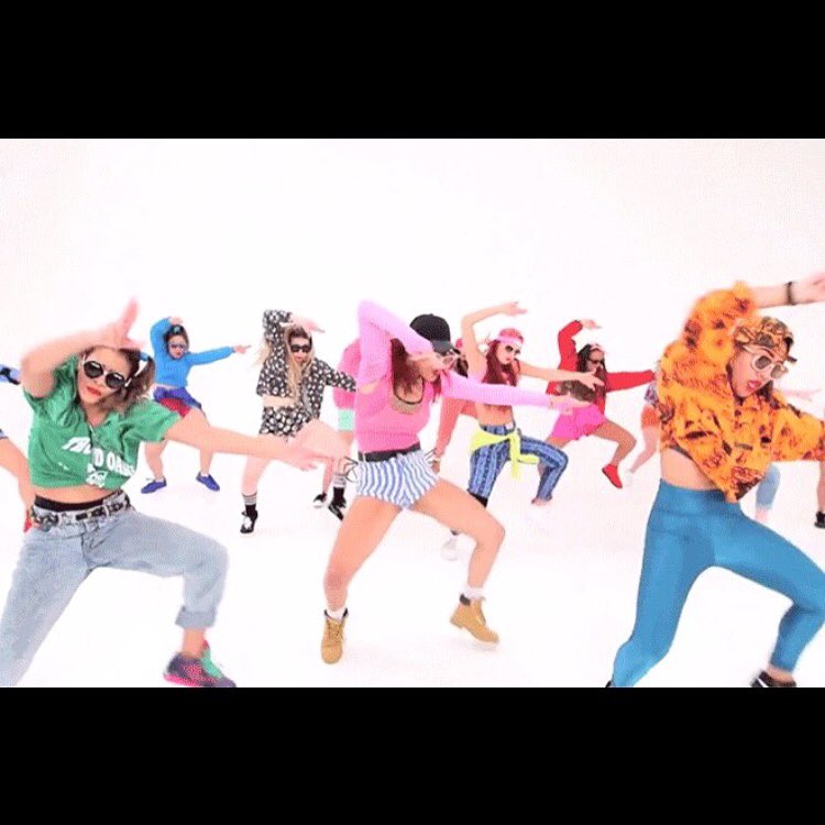 Dance moves. Афро танцы. 4 strings trance. Cool move. Move produce x 101 album.