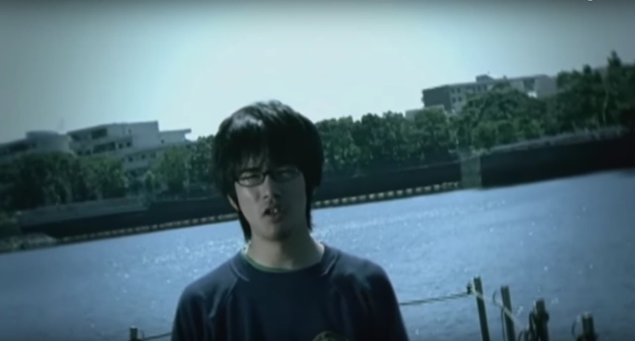 Pv Sound Apartment Asian Kung Fu Generation アジアン カンフー ジェネレーション 君という花 通算2枚目のシングル Pvは 04年のspace Showerミュー T Co 5ezzqpqnhf T Co 8lorhdfaj2 Twitter