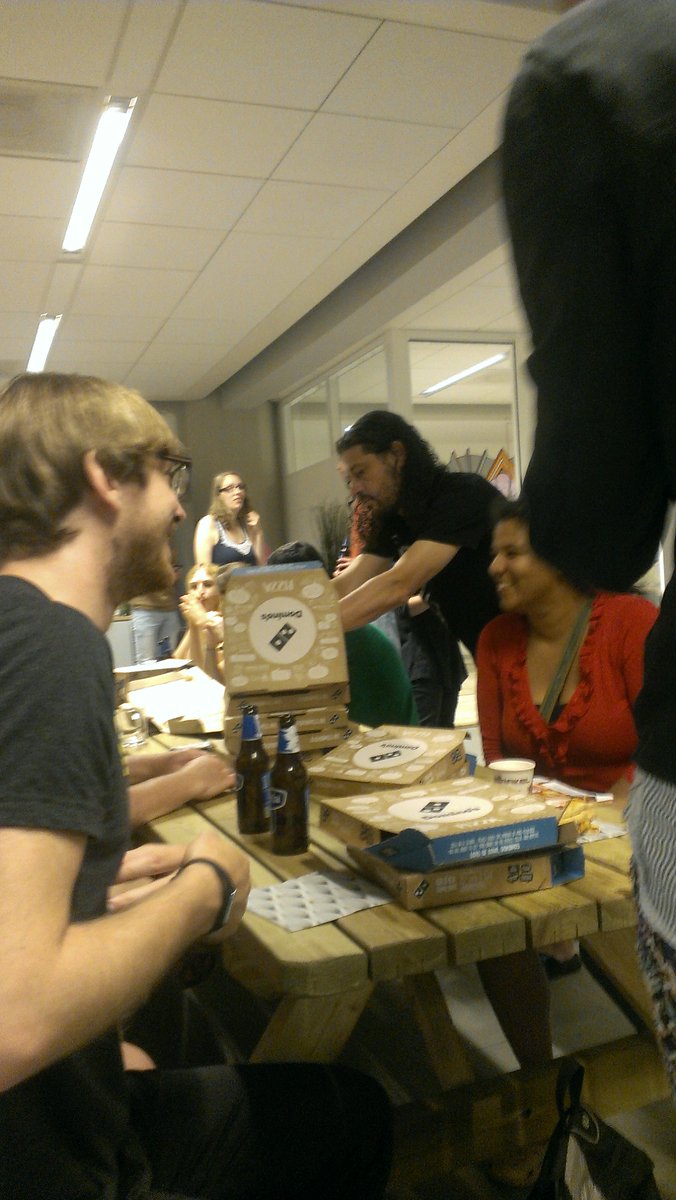 daysofcode's tweet image. Pizza!  Happy sleeping everyone, you deserve your rest, you did awesome :-)