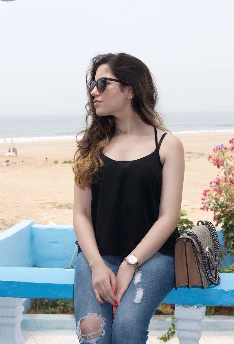 Black Power thelashesandlaces.com/2016/07/24/bla…