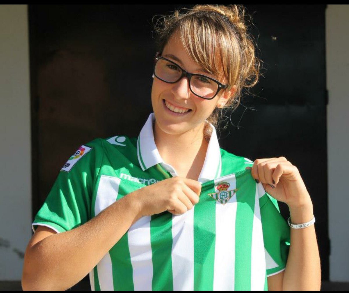 MerGordillo's tweet photo. @TreceBarras13 Nadia llevaba nuestros colores en el corazón https://t.co/vOdikJVQkQ