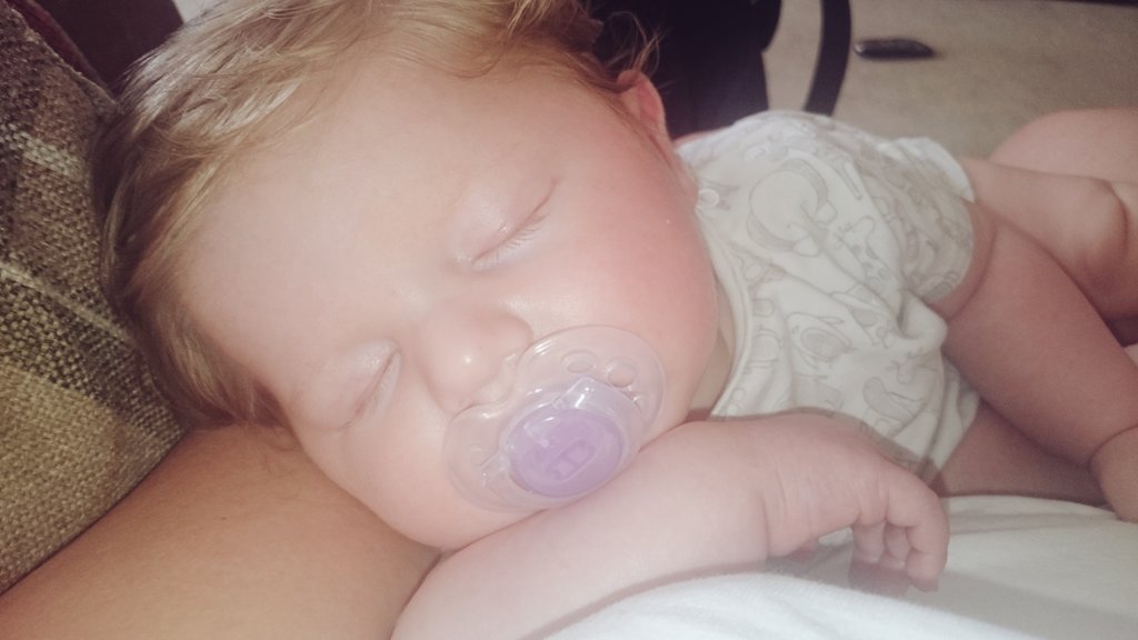 ElizabethAMcB's tweet photo. Sunday snuggles with this gorgeous boy 😍 https://t.co/xFCulNvgDW