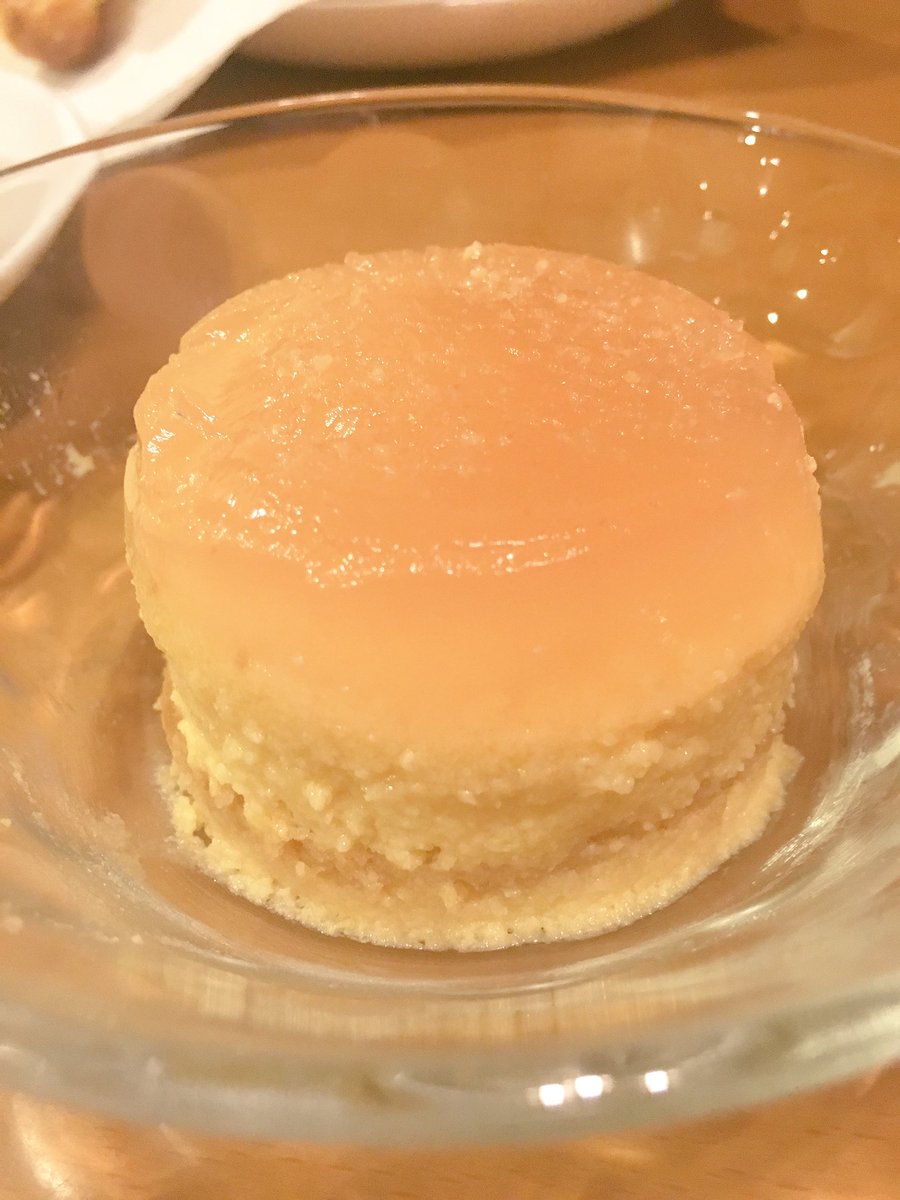 さわー Ar Twitter プリパラグミがたくさん余る時は グミとアイスと牛乳をレンジでチン クッキー叩いて粉々にする 流し入れる ３分の2 グミ液 クッキーで埋める 3分の1グミ液 冷やす と 2層のムースとゼリーが面白い 消費することができるよ