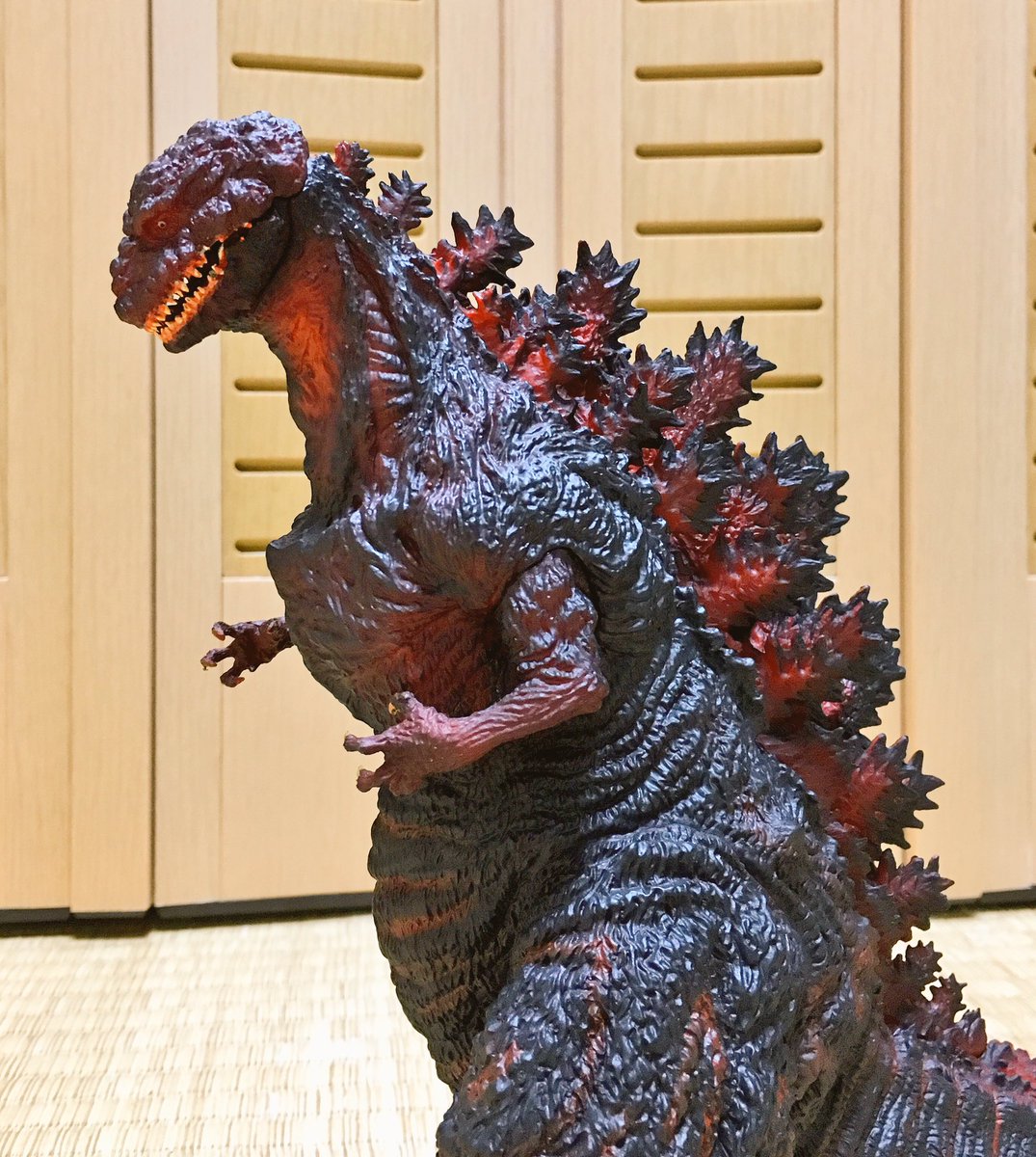 シン・ゴジラ モンスターアーツ 塗装品 Amazon | TAMASHII NATIONS S.H.モンスターアーツ シン・ゴジラ
