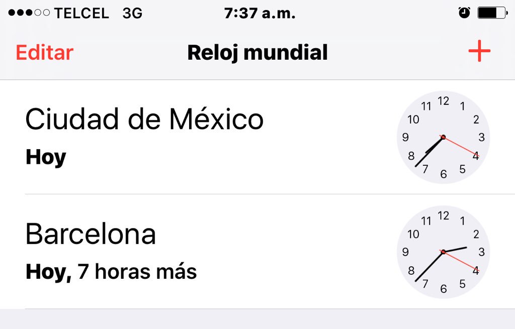 sarahmr2's tweet photo. Yo Checando el horario para no despertar a @PabloDCartel con mis mensajes 😜😜 #España #mx https://t.co/qDG1UXgQcF