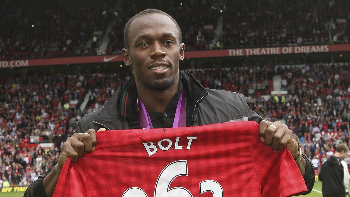 ESPNFC's tweet photo. Usain Bolt tells #MUFC boss Jose Mourinho he NEEDS him to make the club successful again: https://t.co/042SNlcAAb https://t.co/fjmPDNUpK0