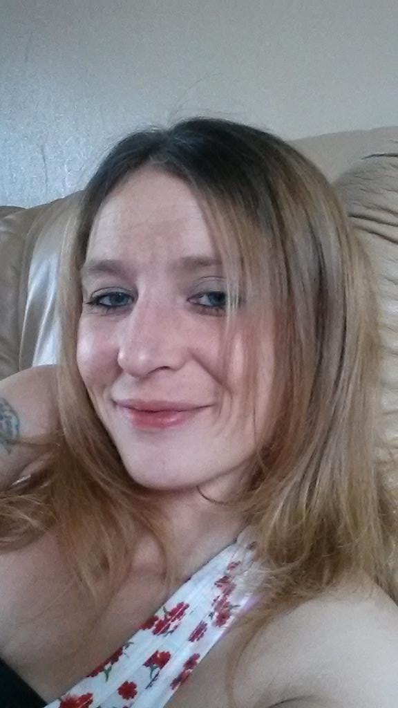 lisasampollard's tweet photo. Enjoying the weather lately :) https://t.co/IZjZA6JpzX