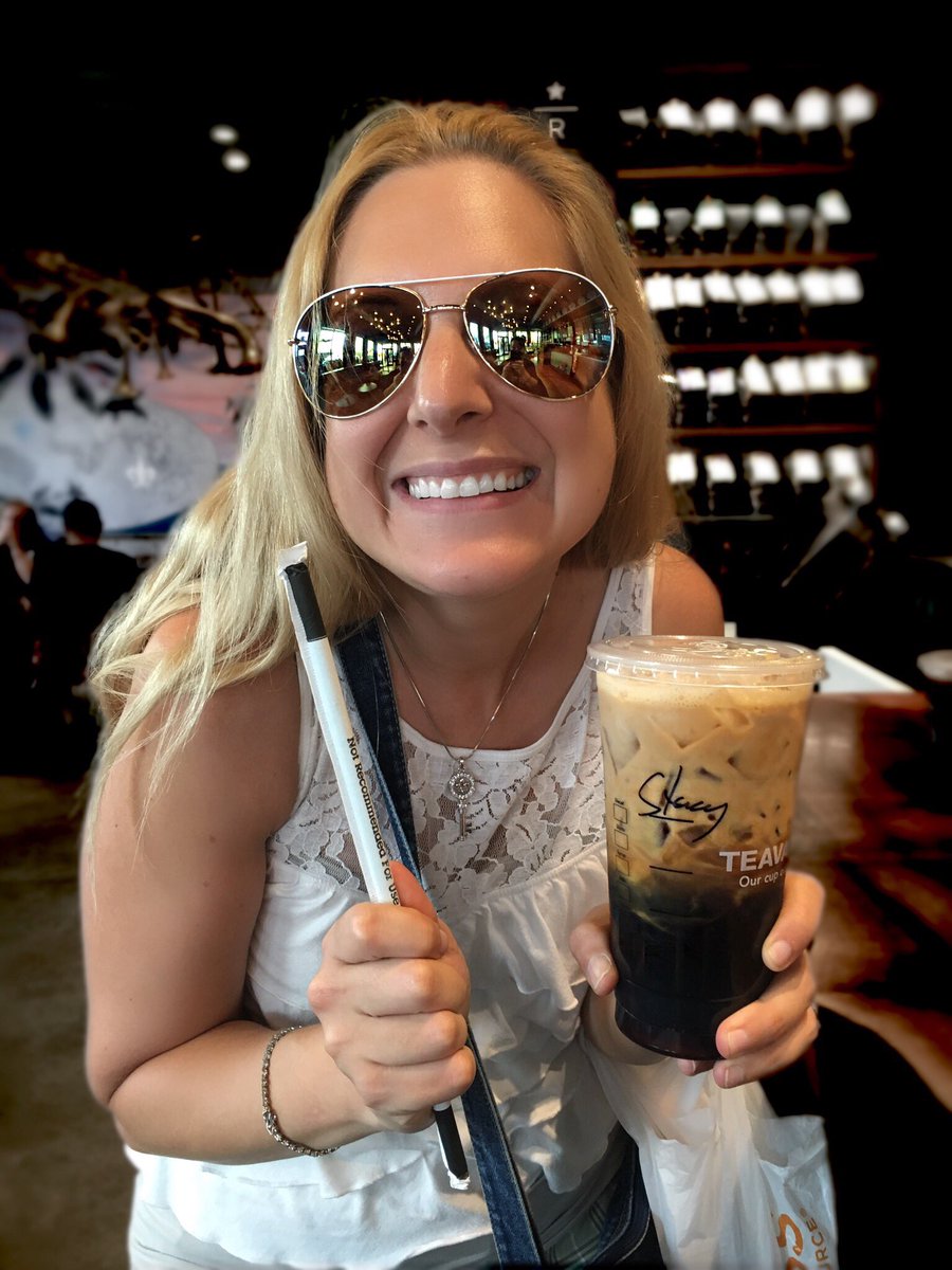 Stacey_Thinks's tweet photo. Dreaming of a Venti Cold Brew... https://t.co/yqgo68GgQH