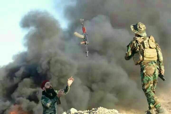 لا تنسو حشدنامن صالح دائكم فهم على السواتر يقاتلون من اجلناتحية حب ومودة مني لكل مقاتل في حشدنا المقدس
حشدنا فخرنا✌️