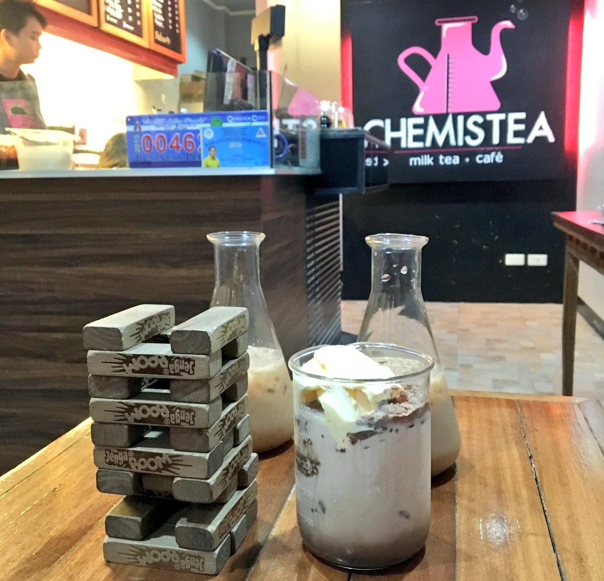 cmsitravels's tweet photo. @ChemisteaCafe w Mom and @nikolmagic #ChemisteaPH https://t.co/fTKpLyDIuk