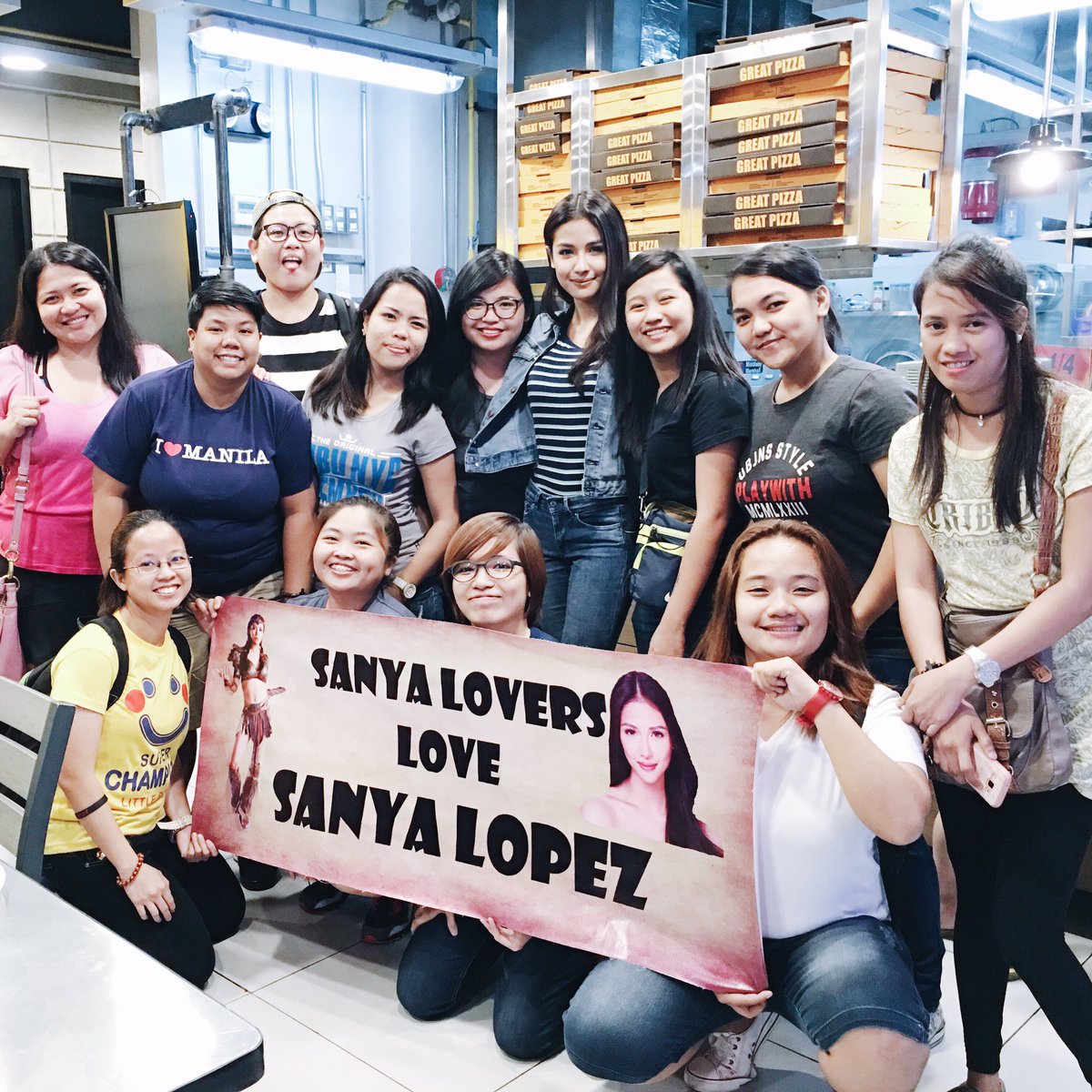 sanya_lopez's tweet photo. Thankyou sa pagpunta..Loveyou guys💛😍 https://t.co/eNE8KEvjbf