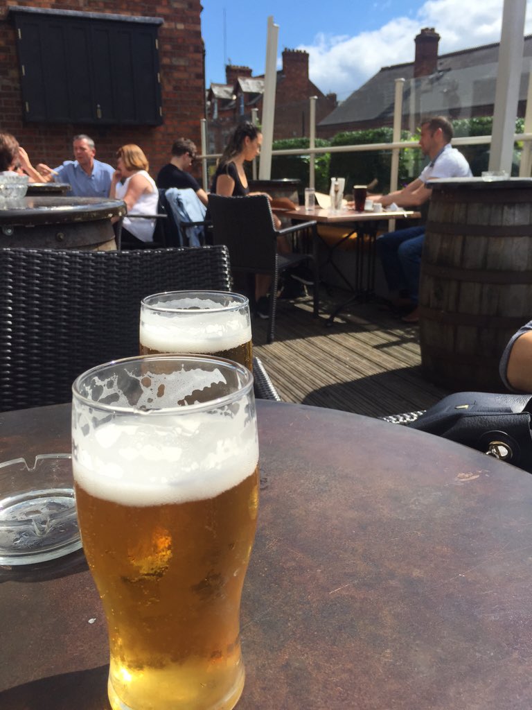 ArthurstownB_Co's tweet photo. Fancy a pint of #HookPilsner in the sun? @TaphouseDublin beer garden #SundayDrinks #DrinkingWeather #hairofthedog https://t.co/QTbTVVEbNx