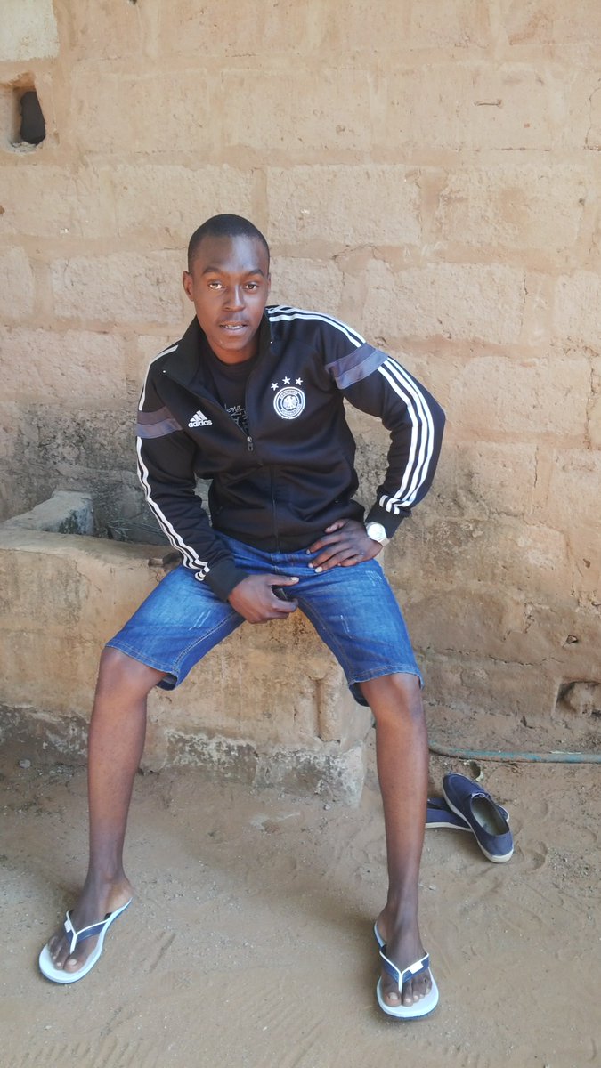 clesiozibia2's tweet image. 