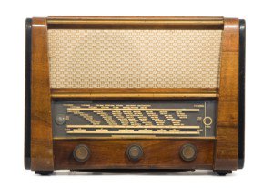 RadioSummit's tweet image. Turning the dial: New study looks at listening behaviour of the average commuter&amp;gt;&amp;gt; ow.ly/9oIY30289pt