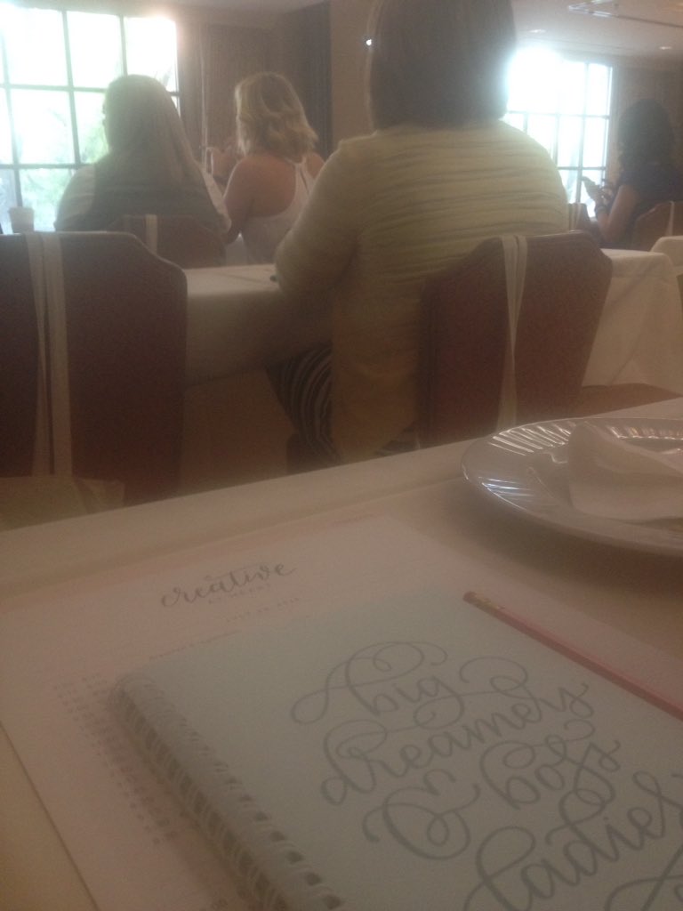 Basic_Bash's tweet image. Anxiously awaiting day 1 to begin 😄 @creative_conf #bossladies #creativeatheartDenver #bbeadventures