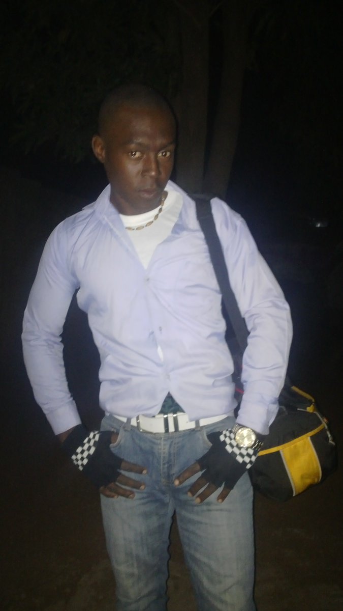 clesiozibia2's tweet image. 