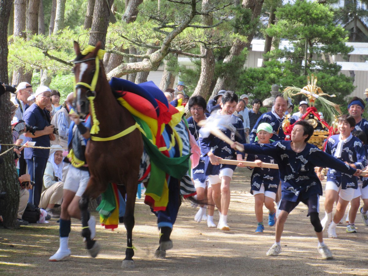 kakukaku9600's tweet photo. 茨城県行方市���生、天王崎八坂神社「祇園馬出し祭」。 https://t.co/A2K6Pyh6Fy