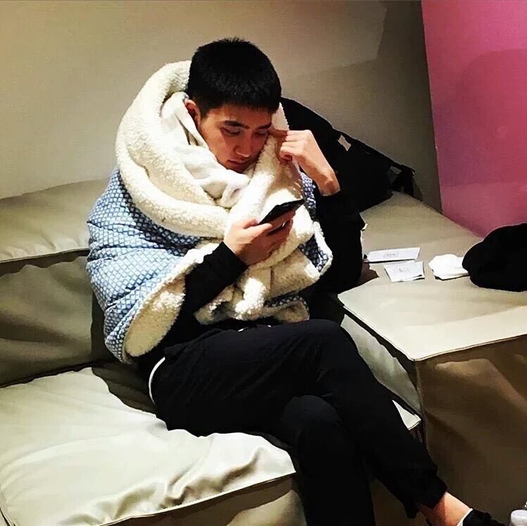 touchitsehun's tweet photo. Sehun: " I like men"
Me: https://t.co/bOu1SQgmcr