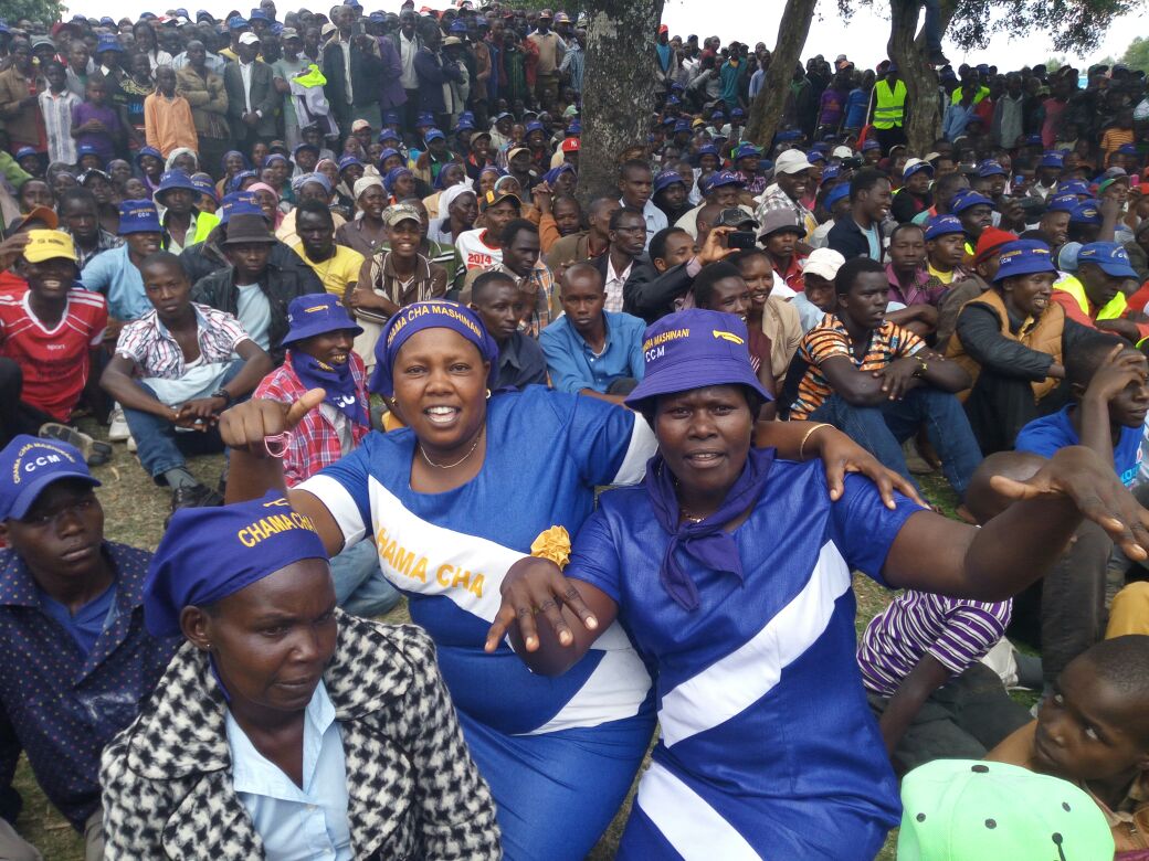 TeamPlogom's tweet photo. Chama cha Mashinani people https://t.co/zTyCN55KPT