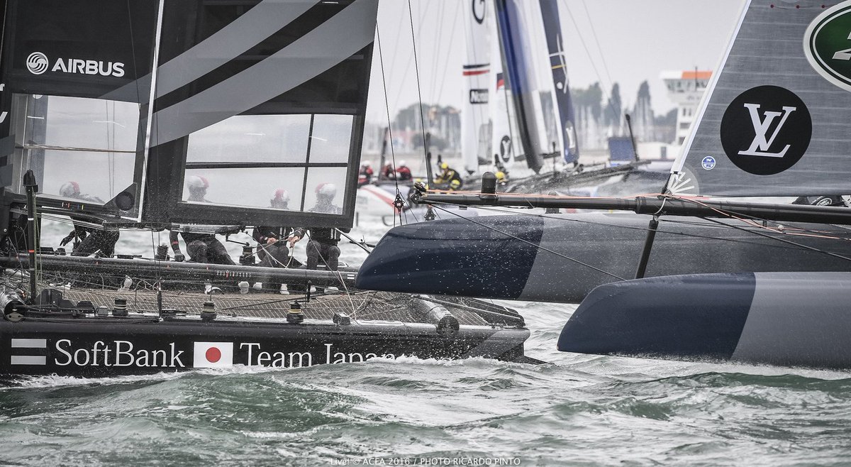 Stunning pix in America's Cup Day 2 gallery wp.me/p6deVd-mD