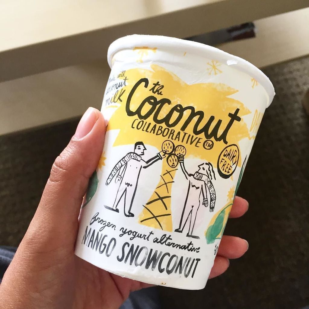 worldoffaz's tweet photo. My new love of ice cream @coconutcollab #mango #snowconut ! #icecream #coconut #food #food⦠https://t.co/LGUiofQiKQ https://t.co/eEJYwpnYdF