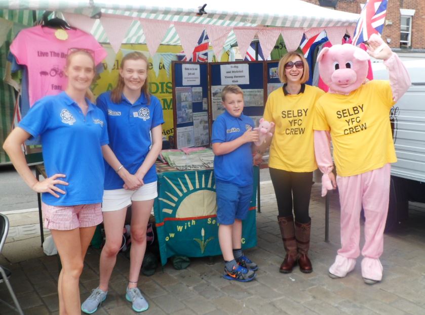 A great time at the <a href="/selbyfoodfest/">Selby Food Festival</a> !! <a href="/SelbyTC/">Selby Town Council</a> <a href="/selbytimesuk/">Selby Times</a> Look forward the next event!! :)