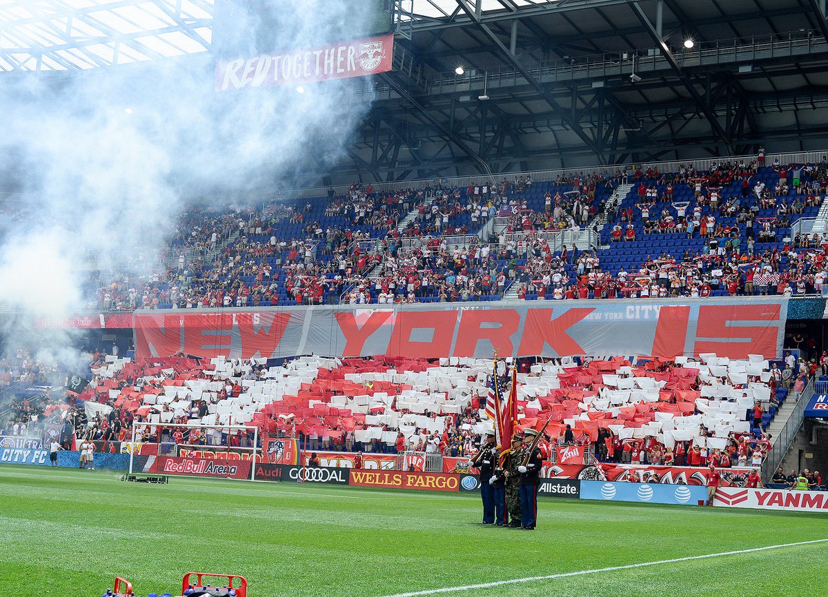 AMPhotoNYC's tweet photo. MORE PHOTOS: New York is red once again. @NewYorkRedBulls thump #NYCFC 4-1 in #HudsonRiverDerby #NYRBvNYCFC https://t.co/1QhSbMAmGd