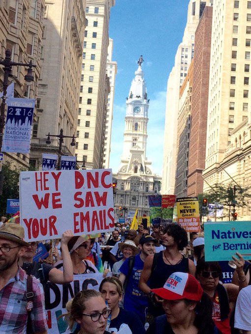 CoJ5jGIUEAA6RnL.jpg:small