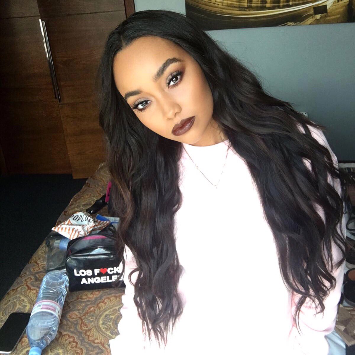 LittleMix's tweet photo. Happy Sunday 😘❤️ X Leigh https://t.co/lQpsVATsPE