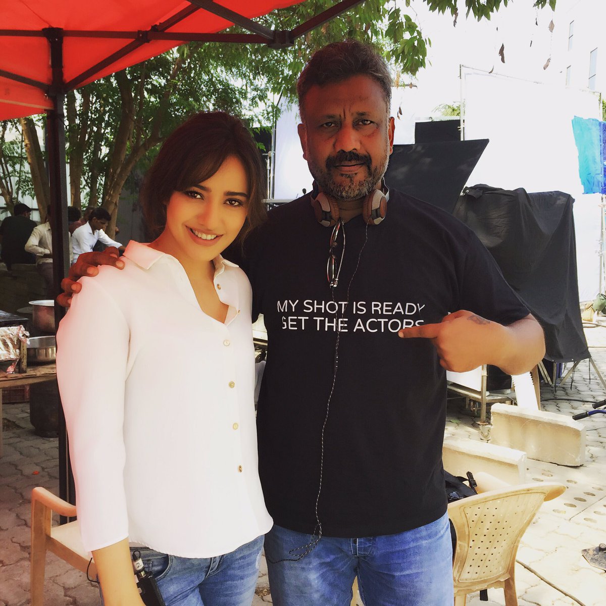 anubhavsinha's tweet photo. Just finished editing a song. This Girl.... #SurpriseBundle #TumBin2 @Officialneha @AdityaSeal5 @aashim90 https://t.co/FHQQNfOZqv