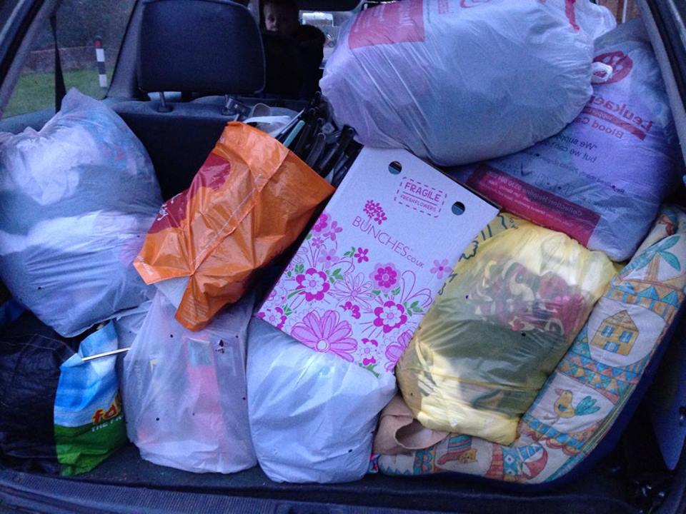 HeadwayPorts's tweet photo. We love seeing a car boot full of bags for our charity shops. Do you have any unwanted bits please? https://t.co/2cOBhFG5SD