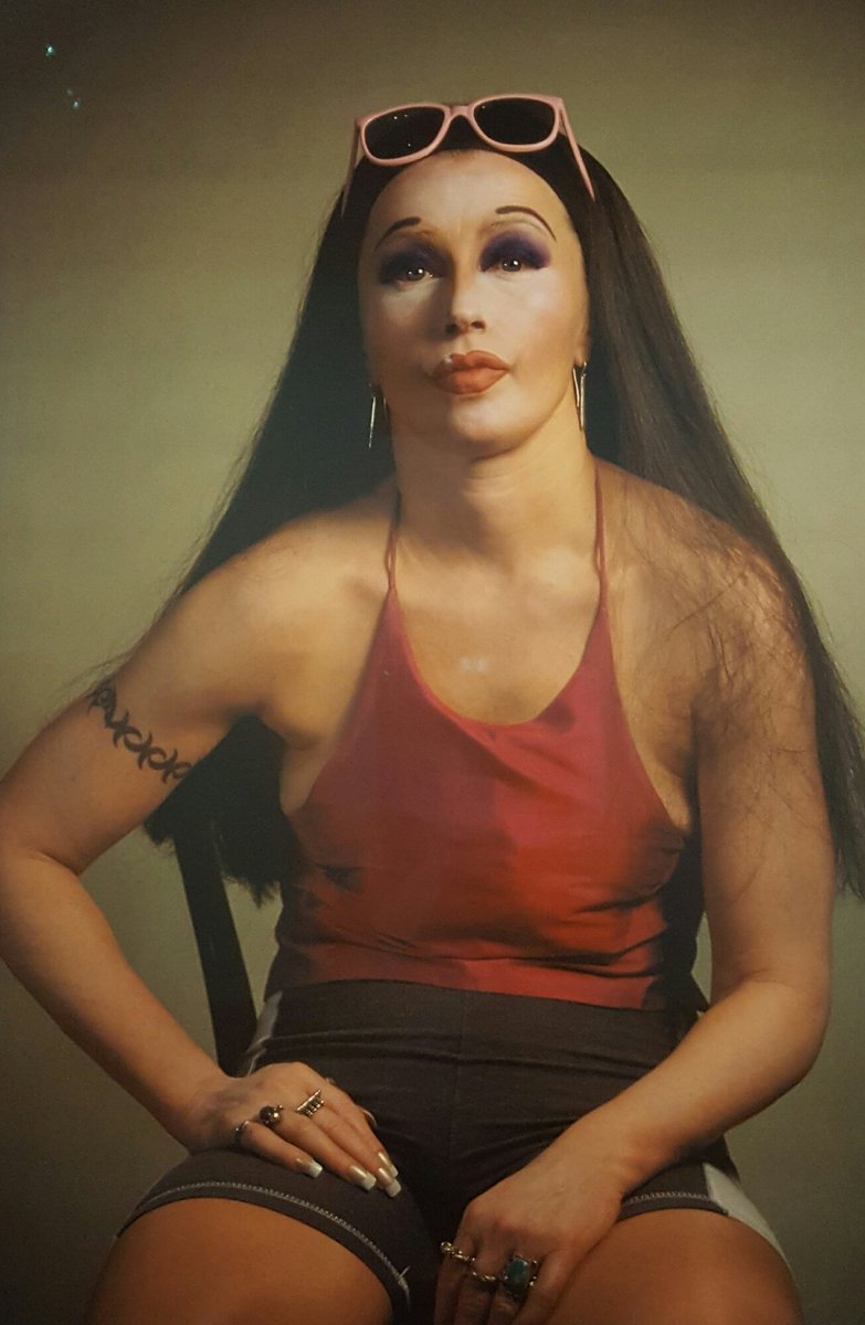 BredaLynch2's tweet photo. #cindysherman #mecollection #berlin https://t.co/47Zi9geqjD