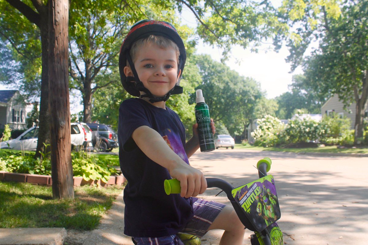 BugSoother's tweet photo. Riding @RAGBRAI_IOWA? Post a pic w/ your #BugSoother & tag us for a chance to win @BugSoother! #RAGBRAI #ragbrai2016 https://t.co/JRt5lJdx0G