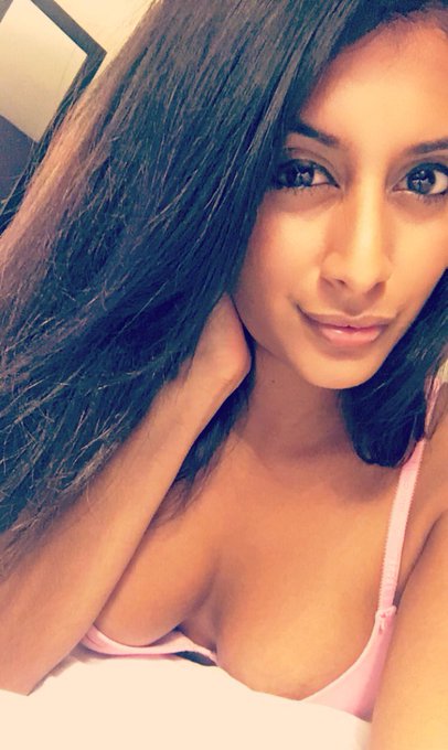 Happy Sunday #bumday 😜 https://t.co/q3hvddhZ0e<a href="/tag/bumday"class="tags">#bumday</a>