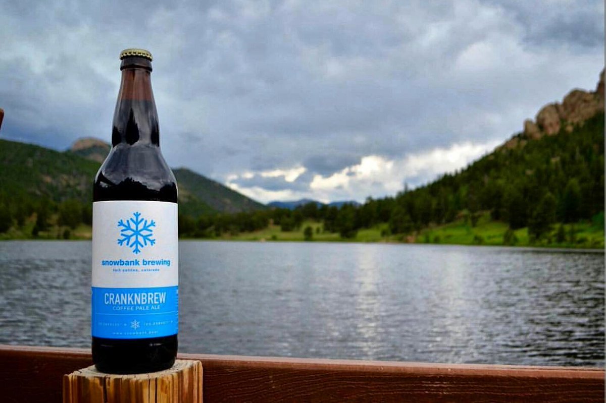 corndoggies_'s tweet photo. Today is the Breakfast Blizzard Bonanza at @snowbankbrew! Come get a corndog and BOTTLED CranknBrew Coffee Pale https://t.co/AVCziOUoA0