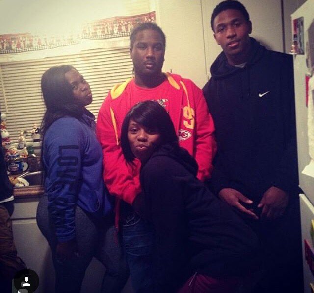 RaeMoney__'s tweet photo. Happy birthday to my cousins Cody & Cory RIP Codex I love you 💙💙#GECODE https://t.co/1EhheW7K6D