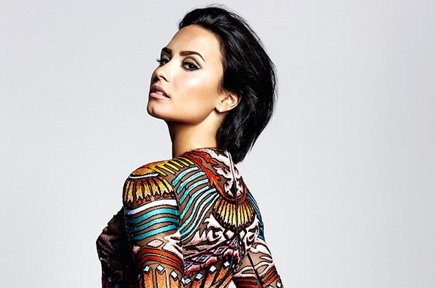 billboard's tweet photo. #FanArmyFaceOff: Ariana Grande's #Arianators vs. Demi Lovato's #Lovatics https://t.co/KdUxo2ydRH https://t.co/rnbiQw2MQL