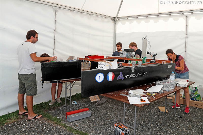 HYDROCONTEST's tweet photo. Everything is ready for this 3rd edition of the #hydrocontest ! The 24 teams are ready to shape the #boatsoftomorrow https://t.co/0uGob4ZOXA
