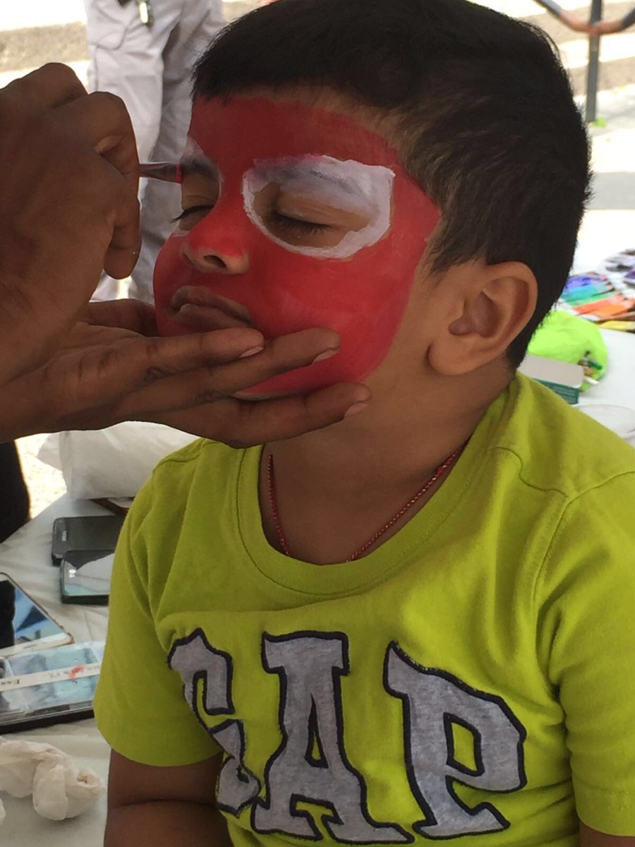 kothufest's tweet photo. There's something for everyone! Face painting done by #Toronto artist @jyxdi at #kothufest https://t.co/aqxi0DuzrX
