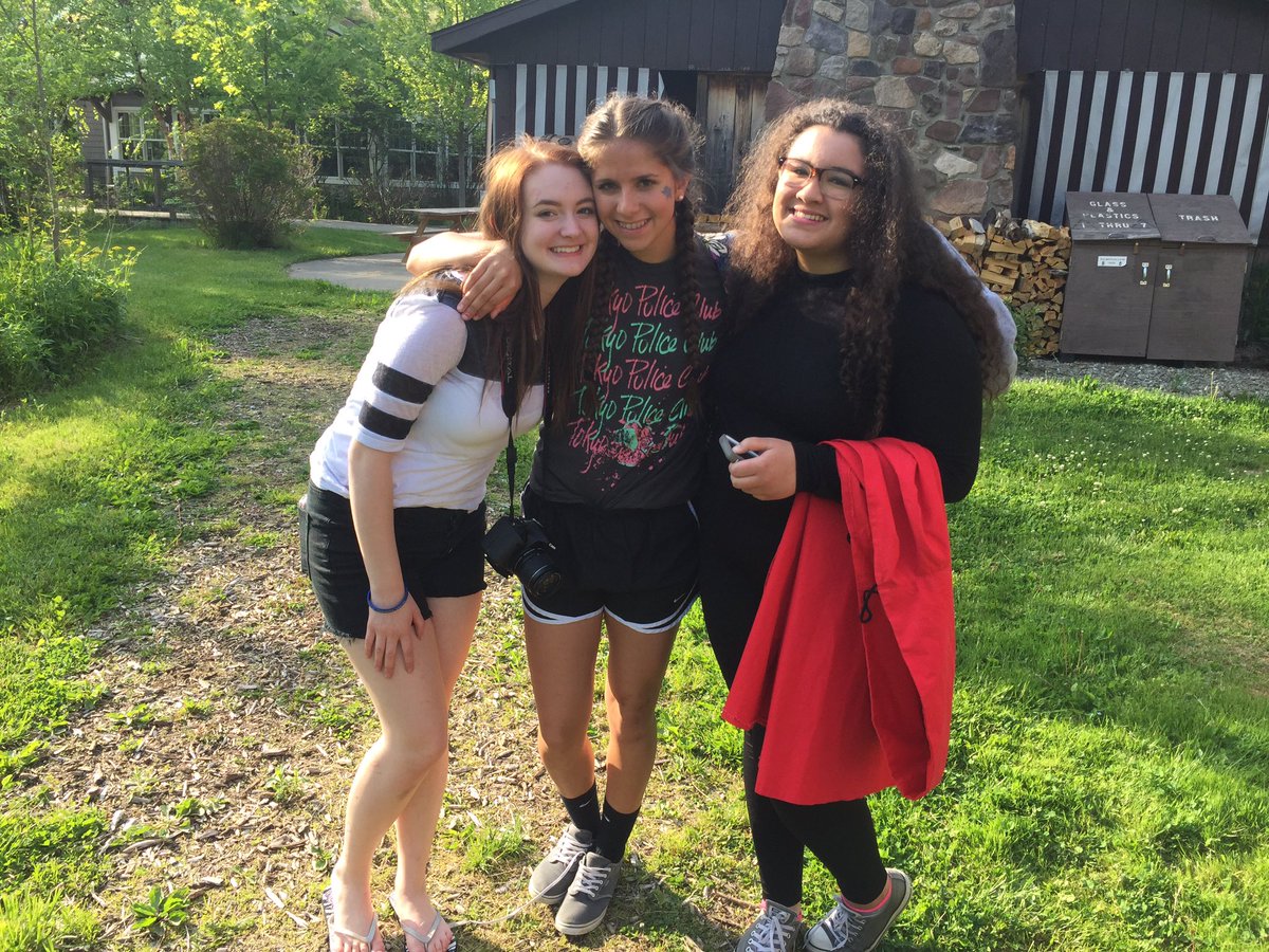 alexisfederici's tweet photo. Happy birthday KTmpeg I love you so very much hope you have a great day💜 #commaf https://t.co/LRvMJFDmec