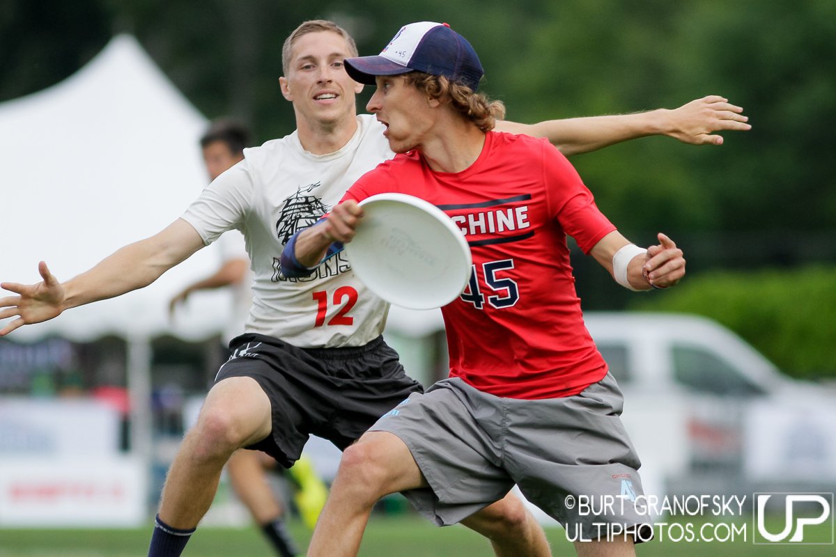 burtphoto's tweet photo. Pics from @MachineUltimate vs @Boston_Ironside semis at #USOpenRI are up: https://t.co/M8axbznPe5 attn: @UltiPhotos https://t.co/h8HvgEwDlV