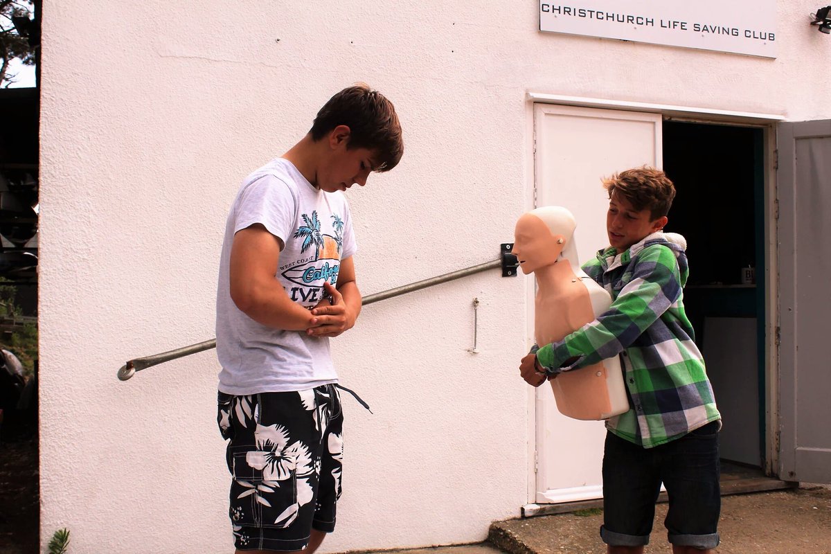 Today's lifeguard course peer teaches!