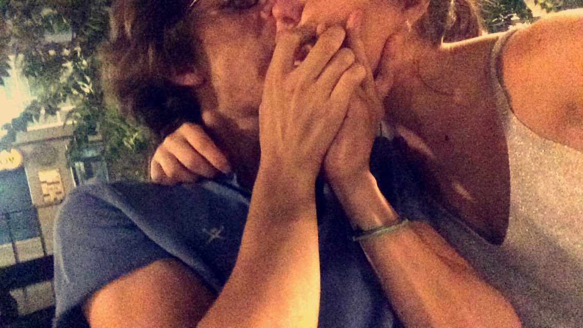 amor_anamar's tweet photo. Eres mío ❤️ https://t.co/OVqJQbTKhB